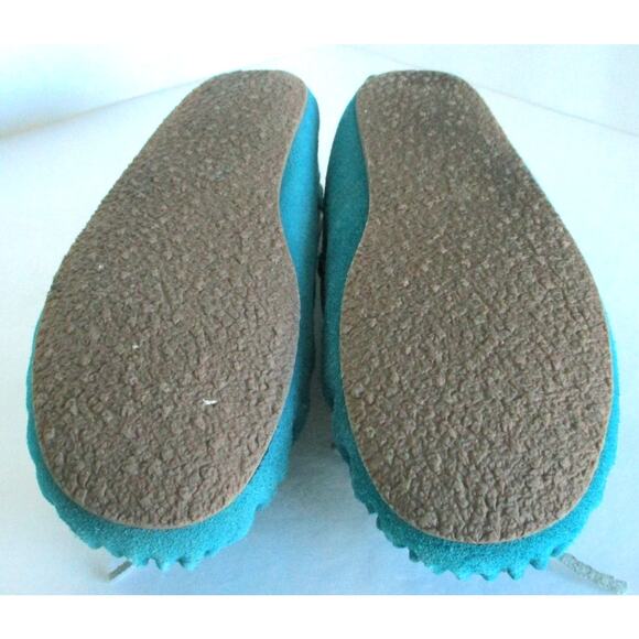 Minnetonka Girls Turquoise Unicorn Moccasin Slippers Size 3 Youth - Picture 10 of 10